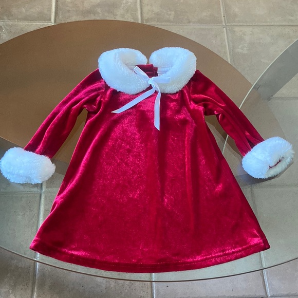 Holiday bundle (12 mo old) - Picture 2 of 10